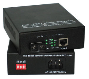 potere di 10m/100M sopra il convertitore di media di Ethernet PSE costruito nel CA/alimentatore in CC